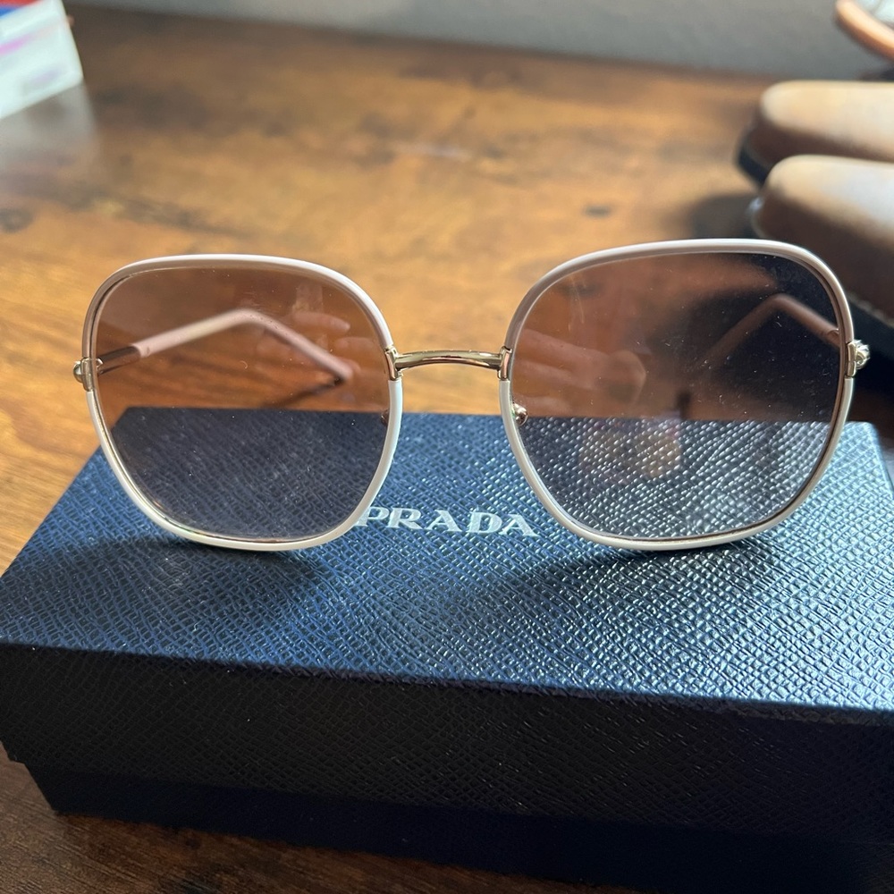 PRADA SUNGLASSES